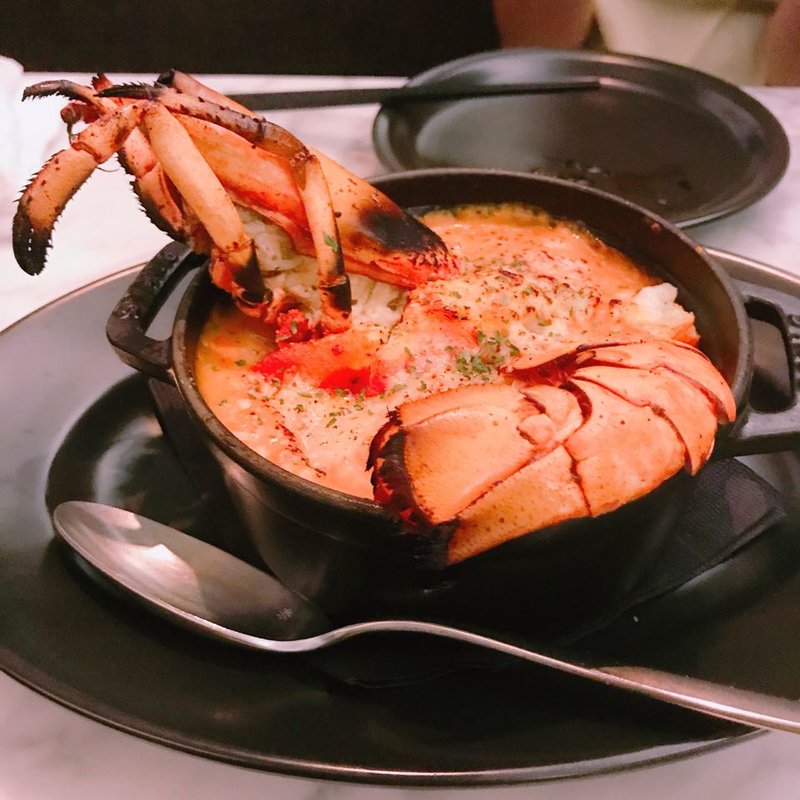 チーズフォンデュみたいなとろ～りチーズとオマールのトマトクリームドリア(マーサーカフェダンロ)