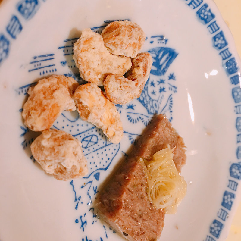 牛肉の煮こごりとナッツ(酒中花 空心  （シュチュウカ クウシン）)