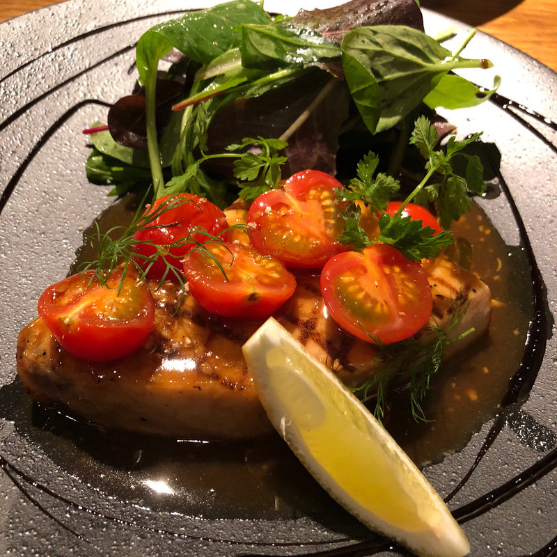 カジキまぐろのグリル(150g)　ジンジャートマトソース(Grill＆Pasta es 麻布十番)