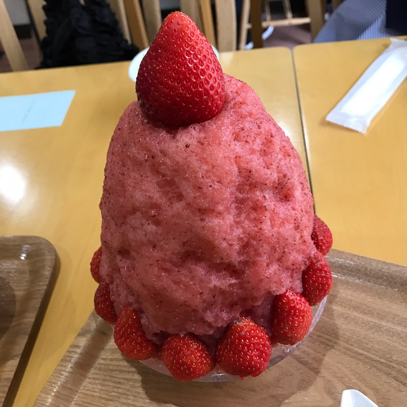 いちごまみれ(雪菓 （セッカ）)