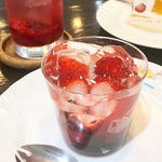 いちごみるくゼリー(シェ・ラ・メール 寺町本店 （CHEZ LA MERE）)