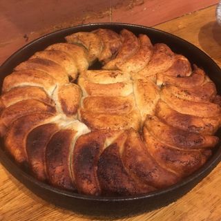 (博多鉄なべ餃子なかよし （ハカタテツナベギョウザナカヨシ）)