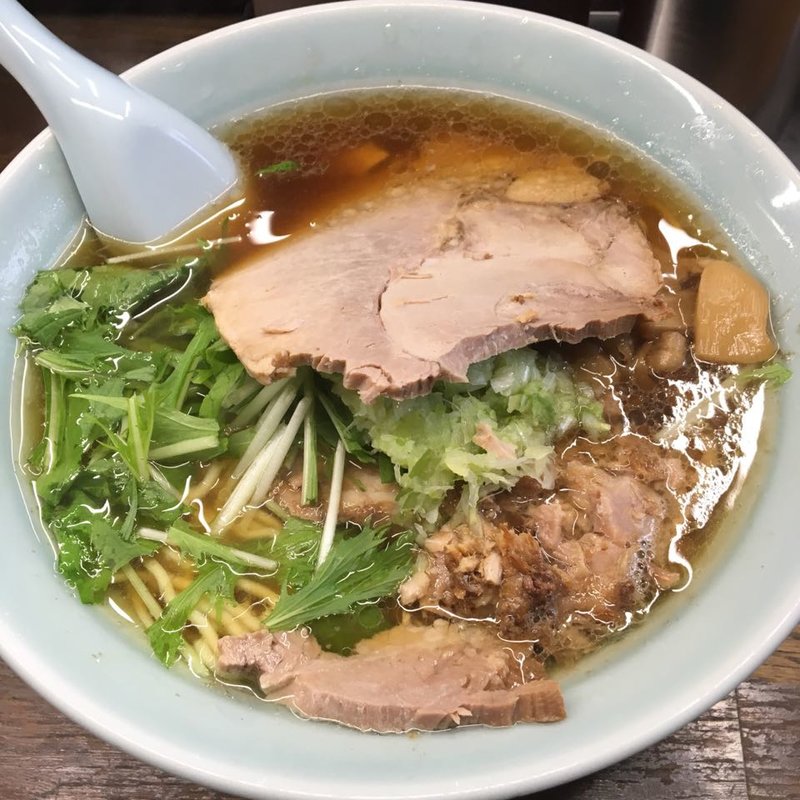 醤油ラーメン 、チャーシュートッピング(熊王ラーメン)