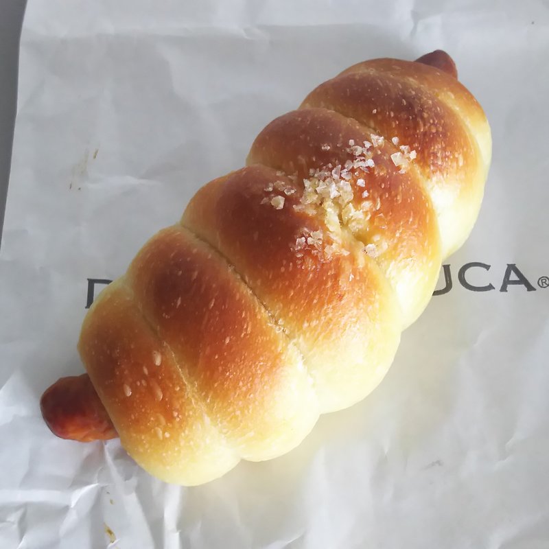 ソルトソーセージロール(DEAN & DELUCA アトレ川崎)