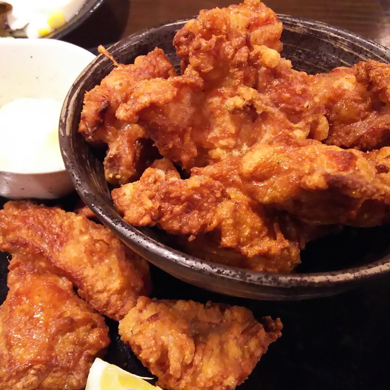 ばか盛り唐揚げ(筑前屋 武蔵新田店)