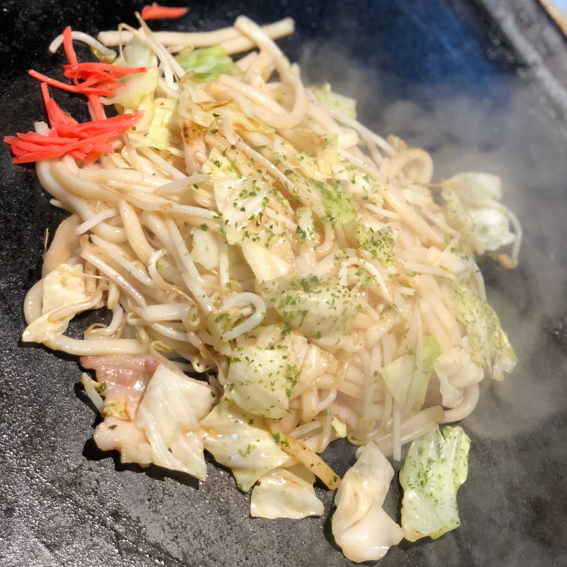 焼きうどん(てこじゅう)