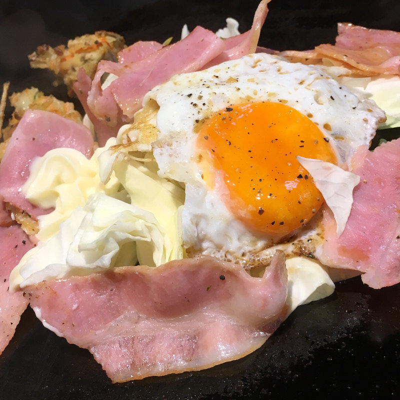 ベーコンエッグ(てこじゅう)