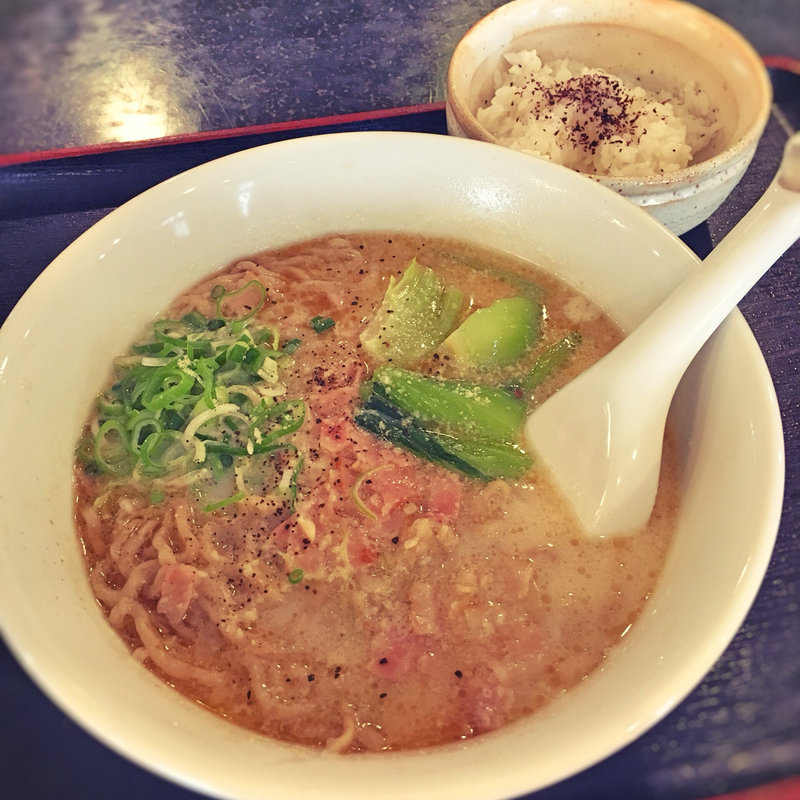 豆乳ラーメンとご飯のセット(五島軒)