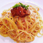 雲丹とチーズのトマトクリームスパゲティ(ワイン食堂 久)