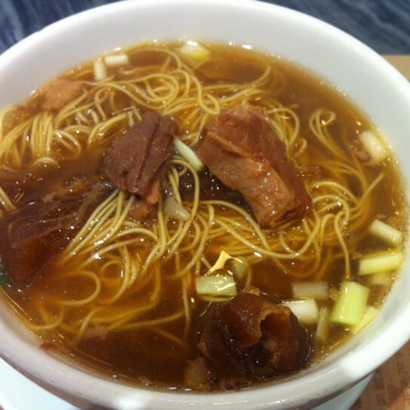 牛モツ麺(WongChiKee （黄枝記）)