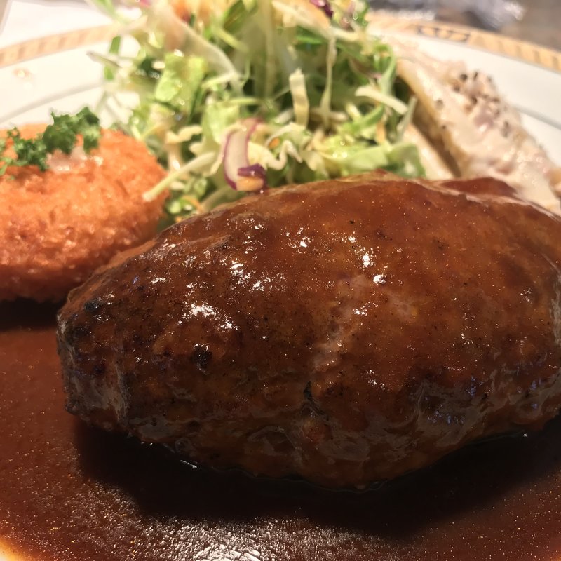 自家製デミハンバーグプレートセット(Saffron Saffron （サフラン サフラン）)