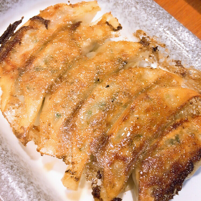 餃子(鶴橋餃子 鶴餃子)