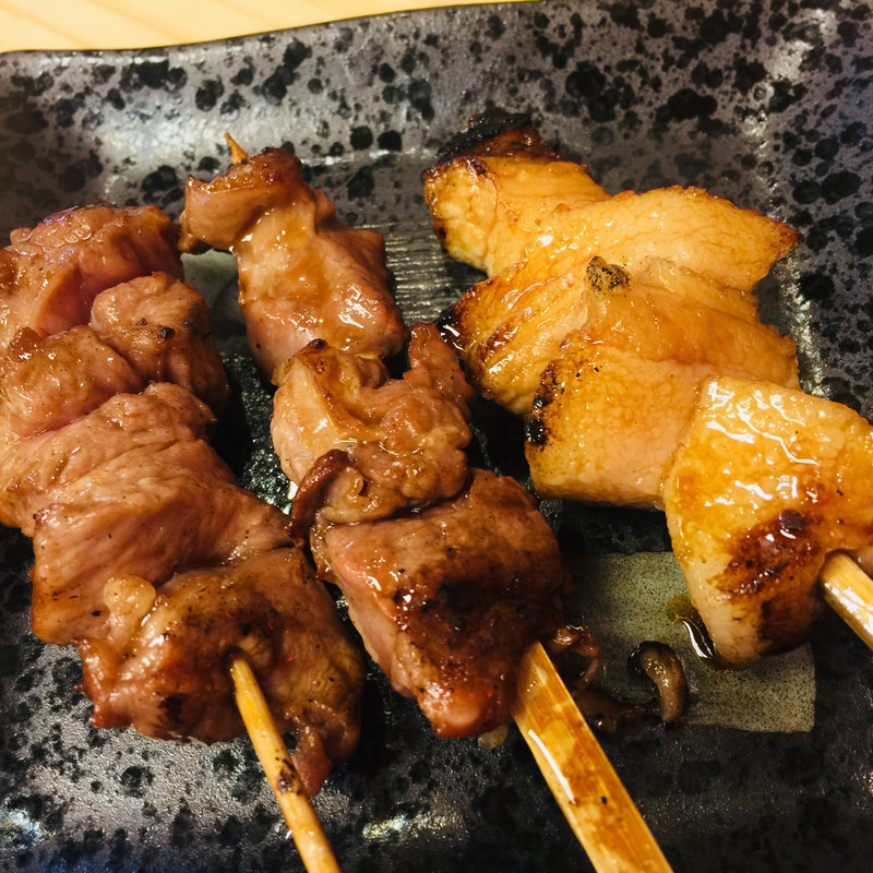 かしら、はらみ、あぶら(浅草弥太郎本店)