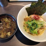 焦がしネギつけ麺
