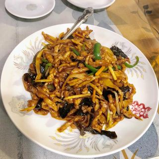魚香肉絲（ユーシャンロースー）(中華レストラン太郎)