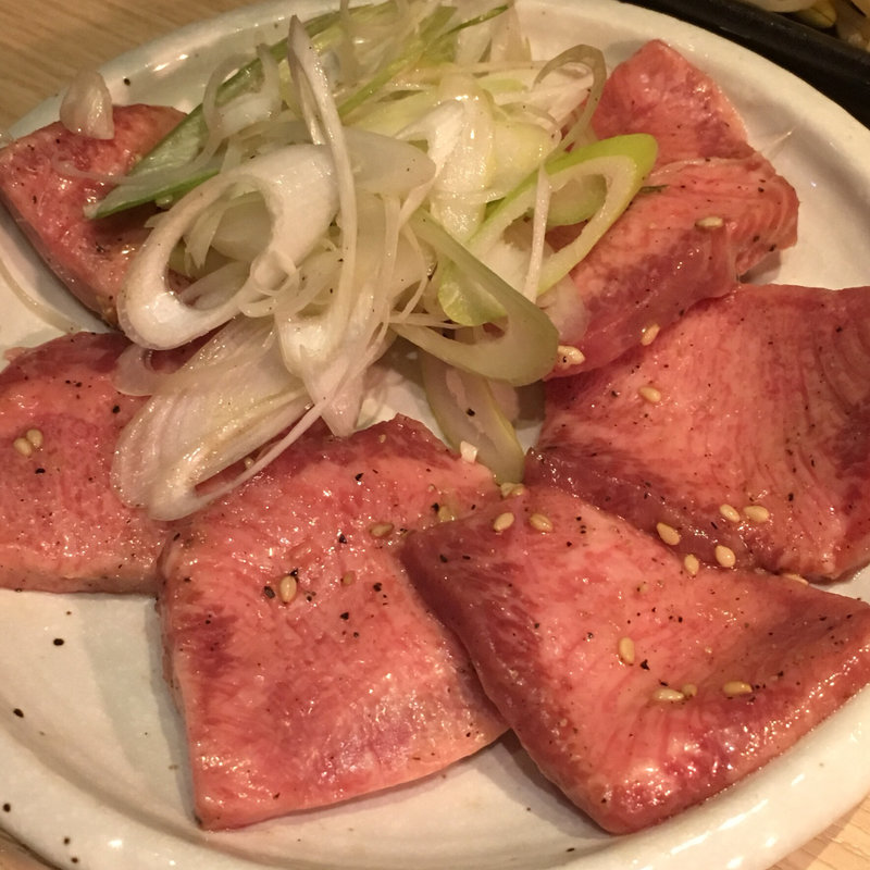 タン塩(藤栗ホルモン)