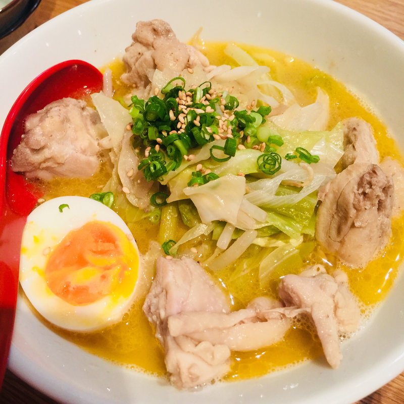 鶏出汁ラーメン(駿 上野店)