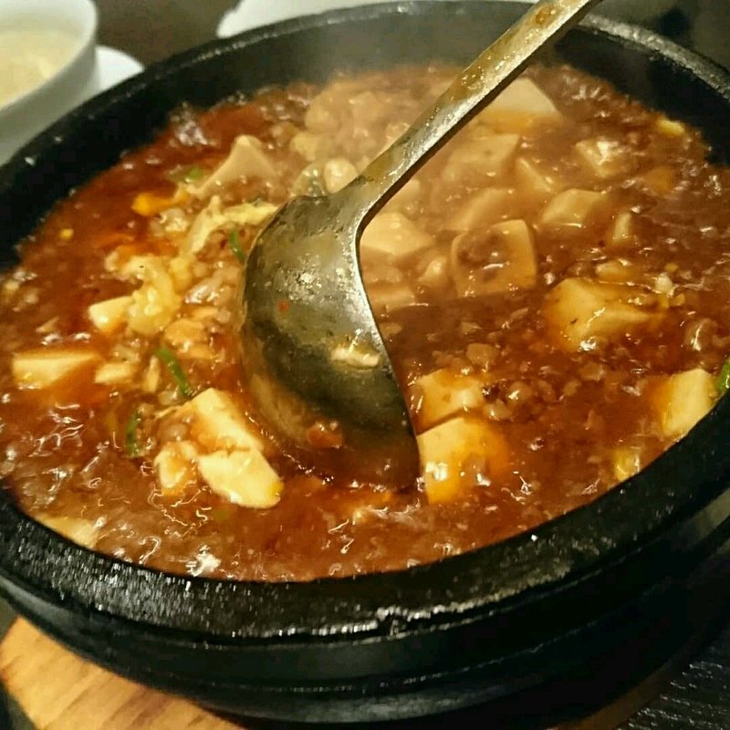 石焼麻婆炒飯(廣東料理民生 ヒルトンプラザ ウエスト店)