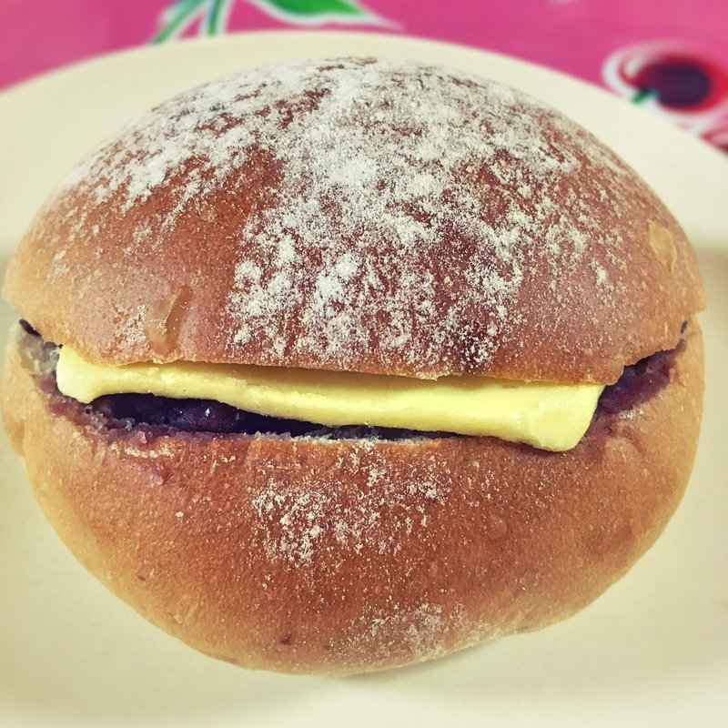 クルミあんバター(京都伊三郎製ぱん 伊都店)