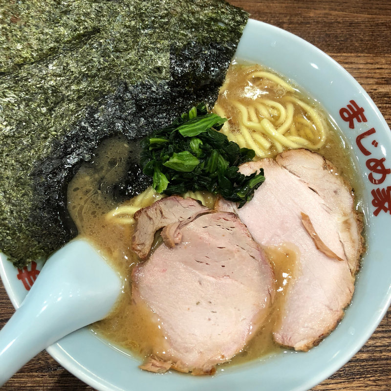 豚骨醤油ラーメン並(豚骨醤油ラーメン まじめ家)