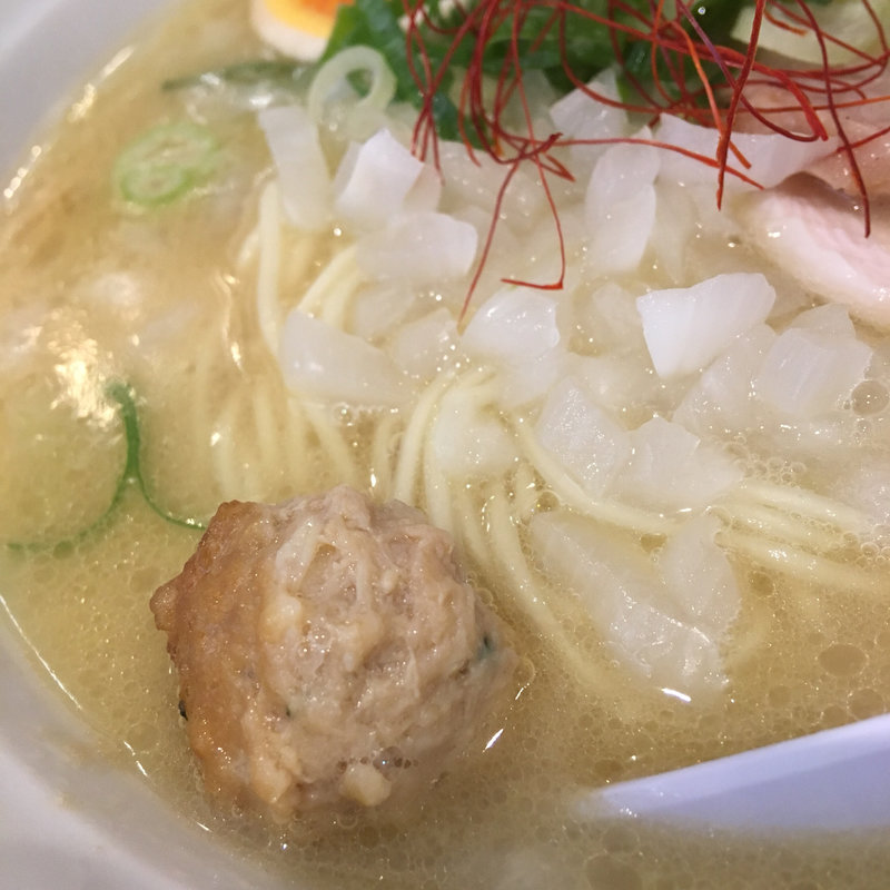 味玉入り濃厚鶏白湯そば(麺や 美風)