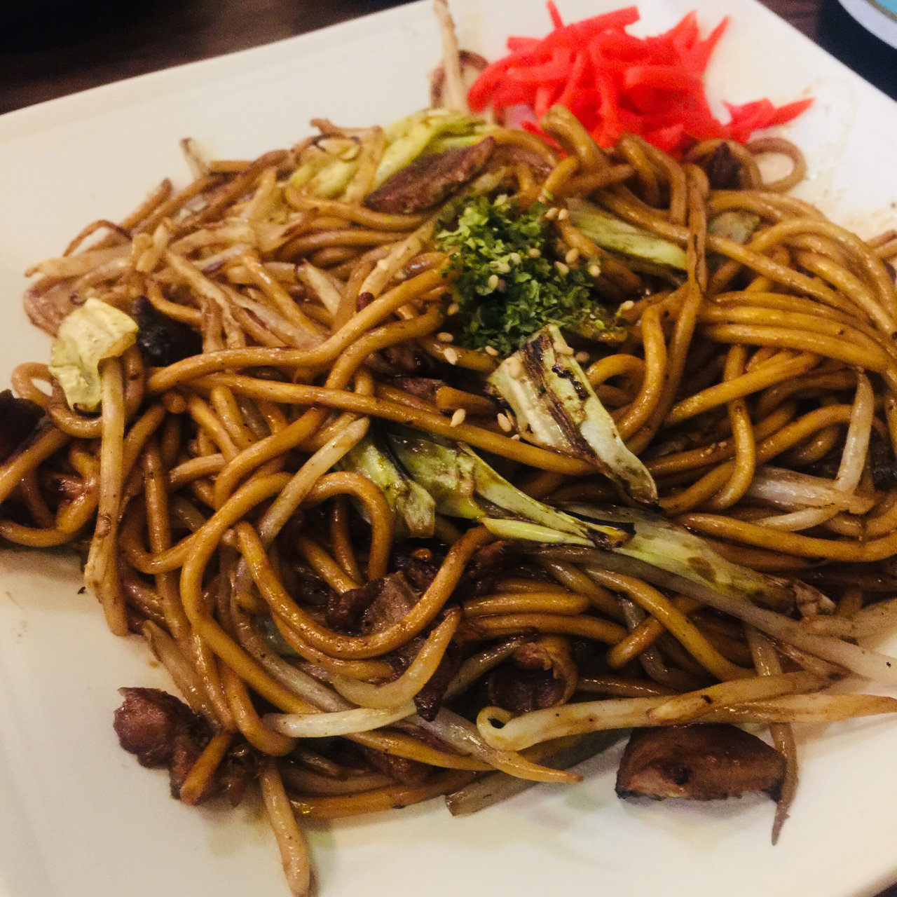 逸品焼きそば(もつ焼 煮込み ヤリキ 上野総本店)の口コミ一覧