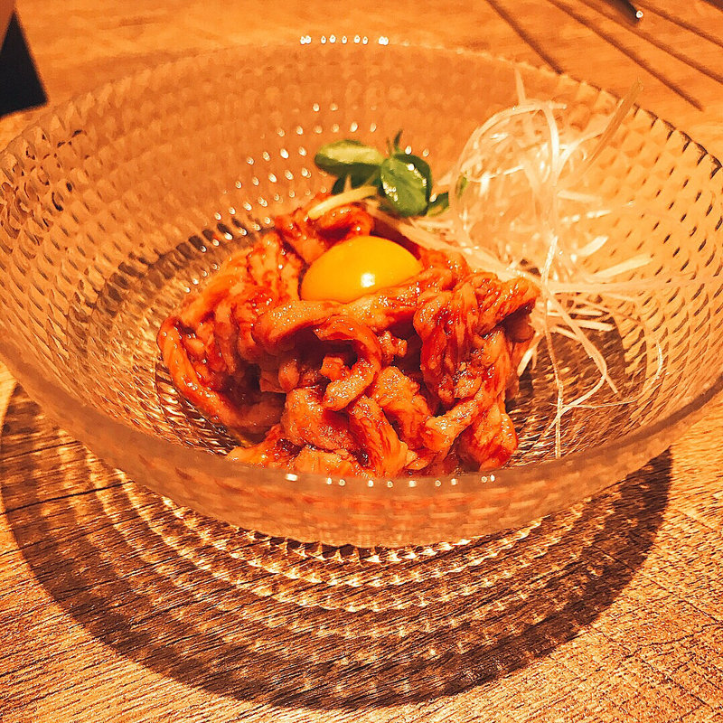 ローストユッケ(大名焼肉USHI-BUCHI)