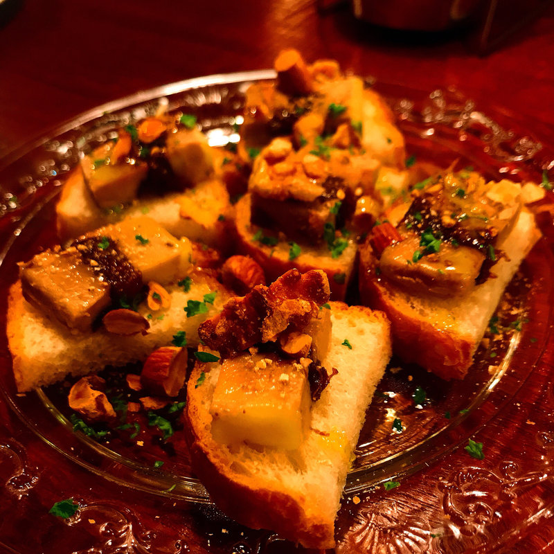 フォアグラのブルスケッタ(サルーボ)