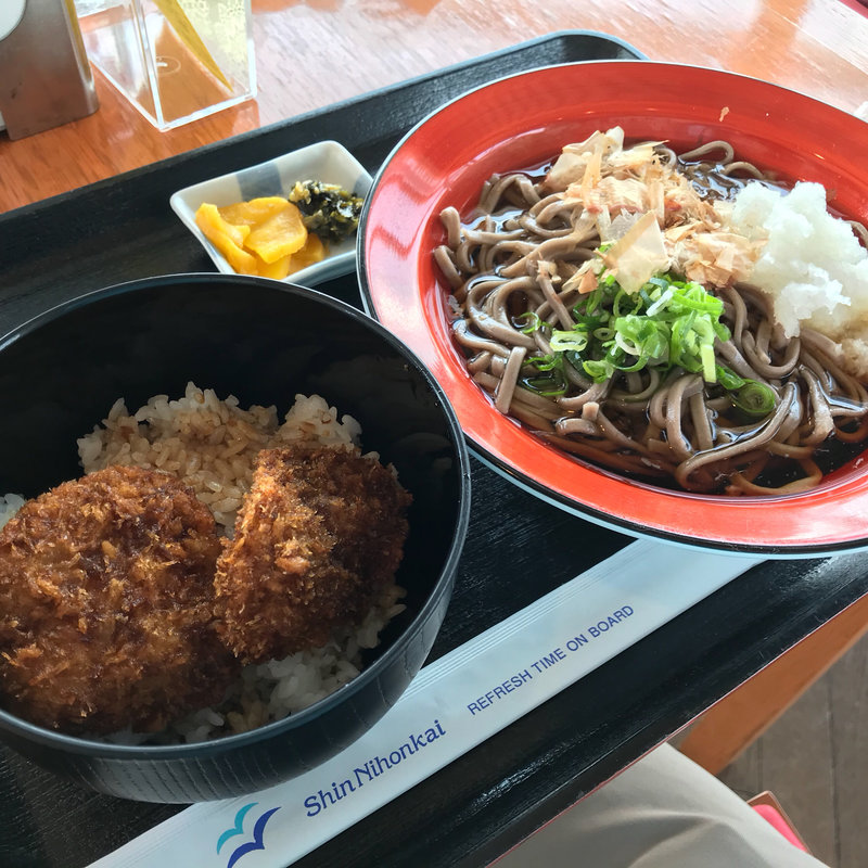 越前おろしそばセット(ポン　ドゥ　グラス)