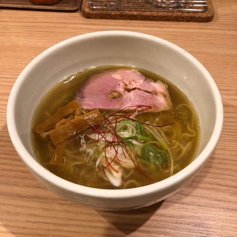 鶏煮干塩らーめん(はな・3 （ハナテンスリー）)