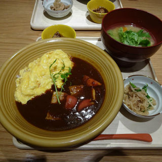 オムトマトハヤシごはん(マルモキッチン ルミネ横浜店)