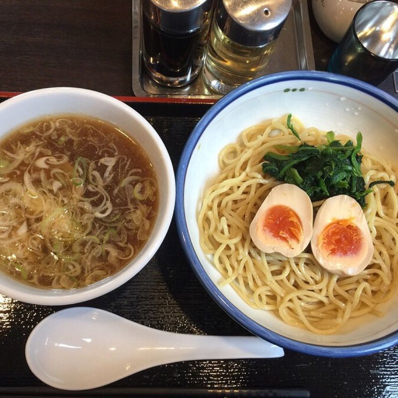 つけ麺　（しょうゆ味）賞盛1玉(かかし )