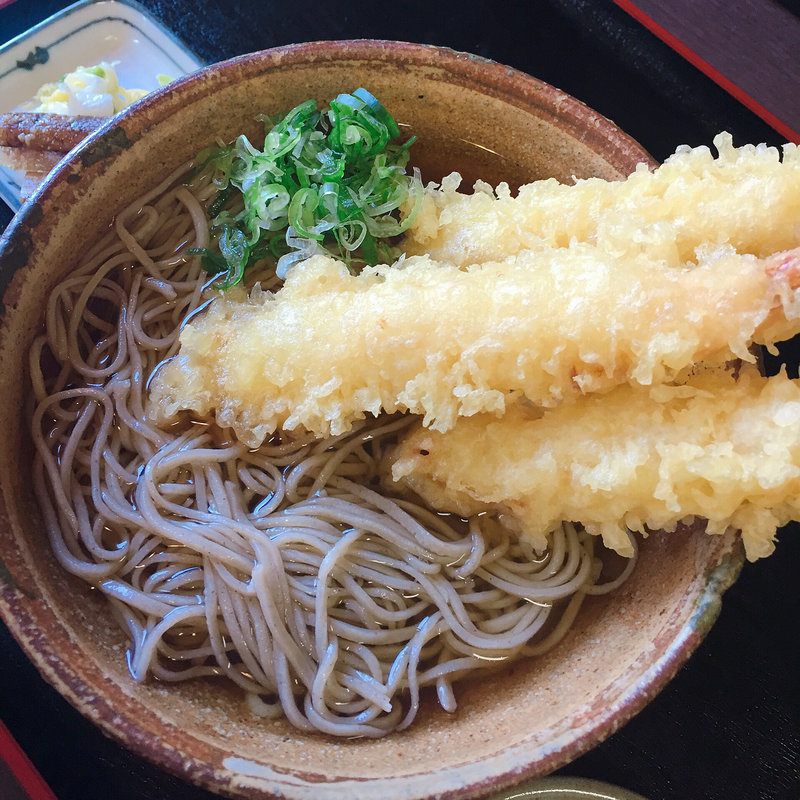 冷やしえび天そば(明神そば )