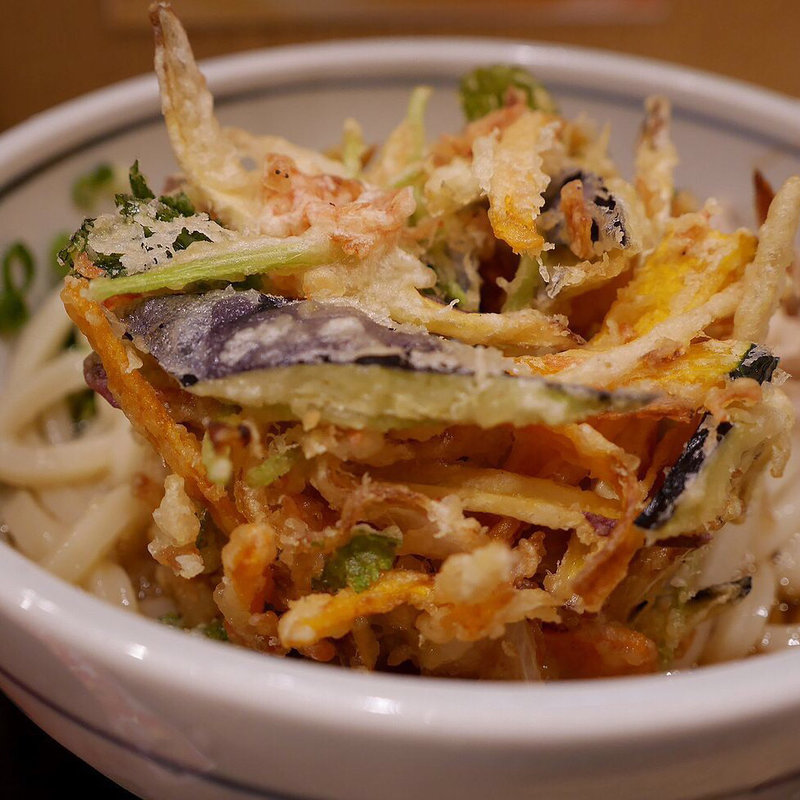 かき揚げぶっかけ(自家製うどん 和匠（わしょう）)