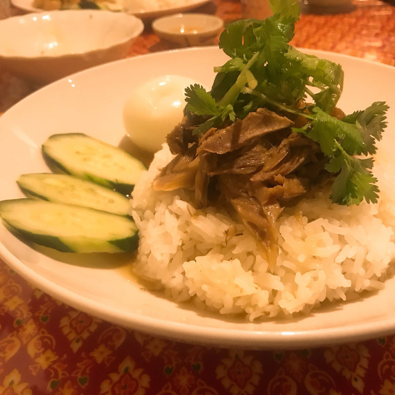 カオカームー(ガパオ)