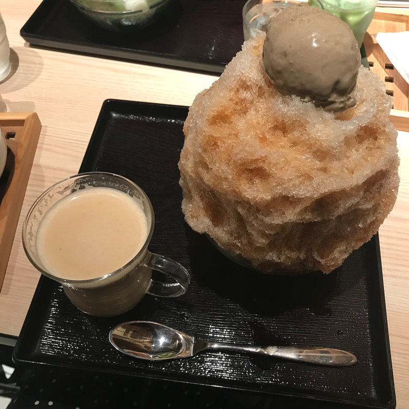 かき氷(京はやしや 京都三条店)