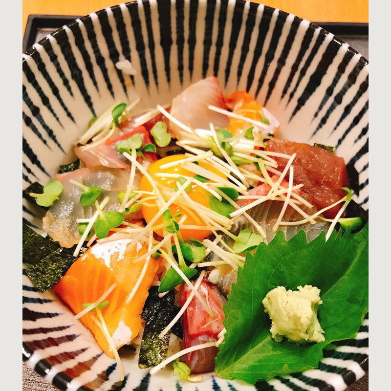 海鮮漬け丼(海鮮 七菜彩 福岡空港店)