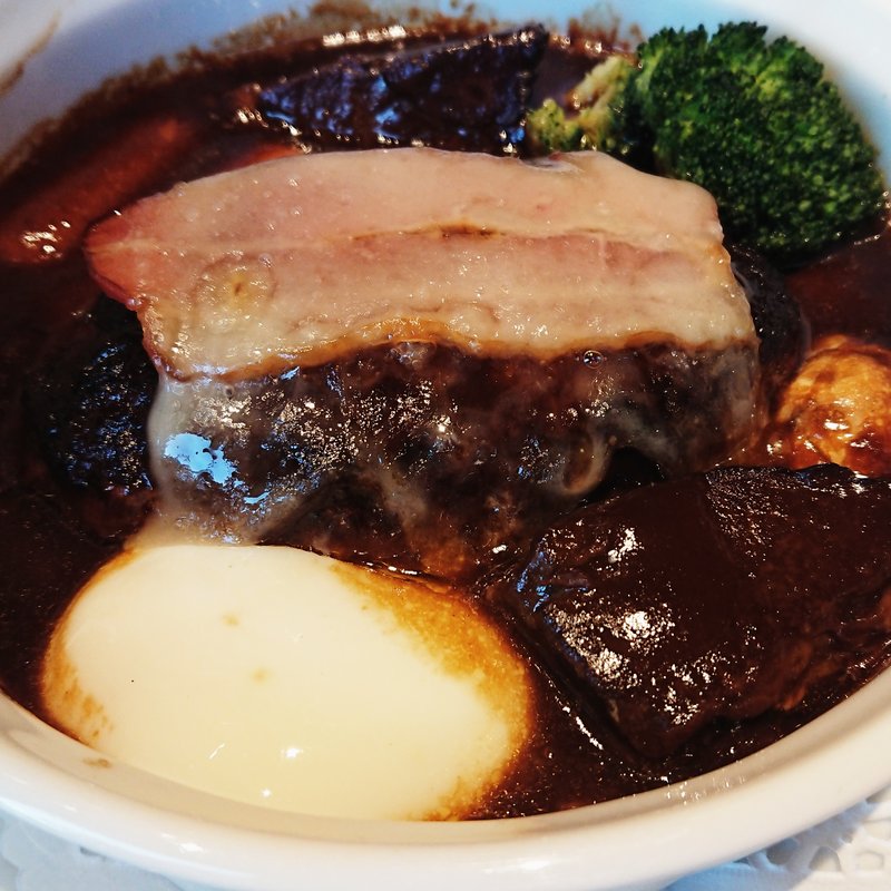 和牛シチューハンバーグ(SATSUKI  （サツキ【旧店名】アゼリア）)