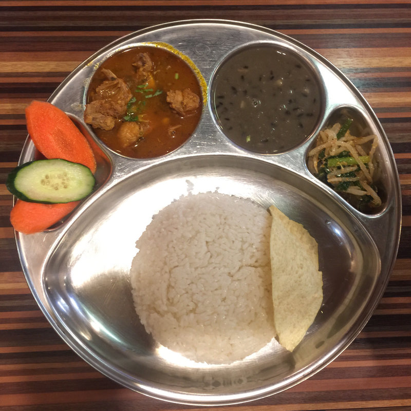 チキンタリセット(ネワーダイニング)