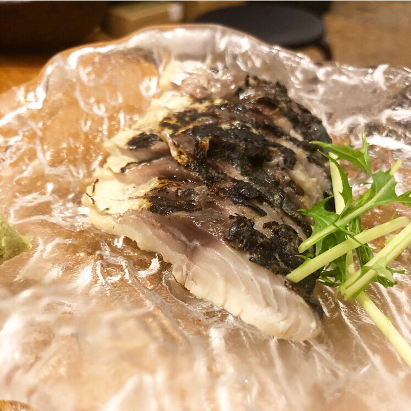 炙り〆鯖(煮こみや石の)