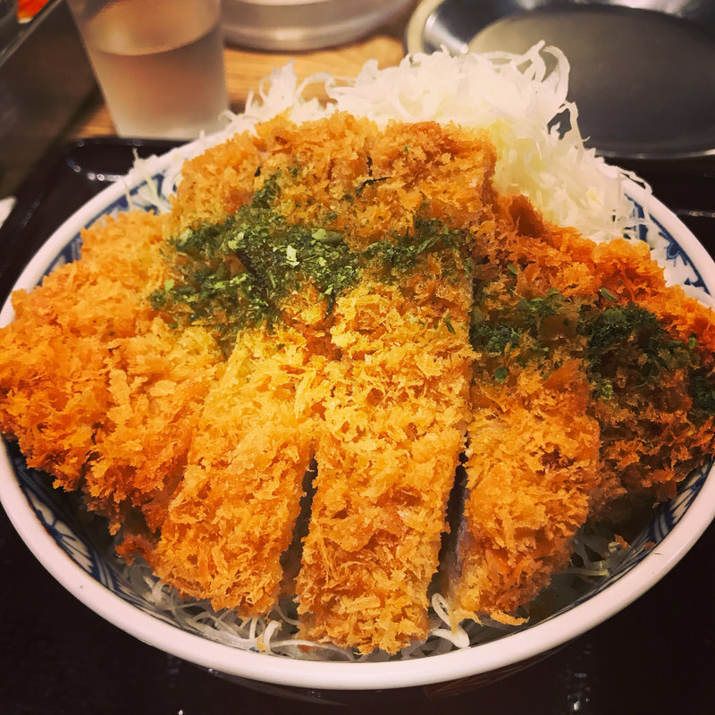 肉厚塩かつ丼(サカヰ精肉店 経堂店 （【旧店名】 とんかつ坂井精肉店）)