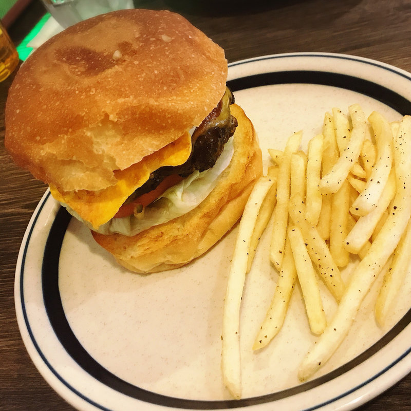 テリヤキチーズエッグバーガー(The Burgerlion-バーガリオン)