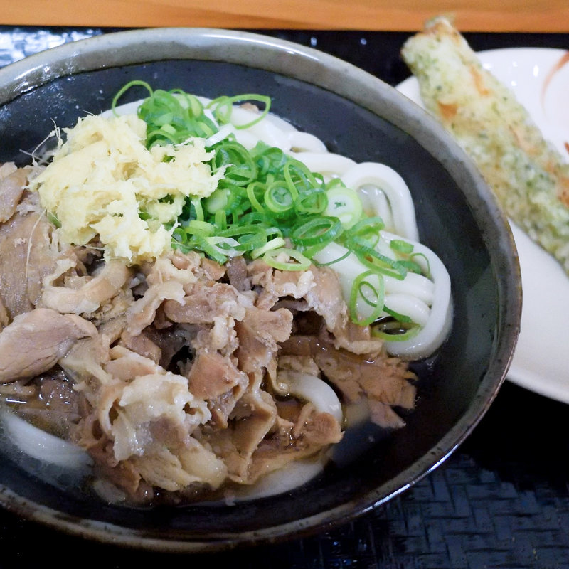 肉ぶっかけ冷(こがね製麺所 善通寺国道店)