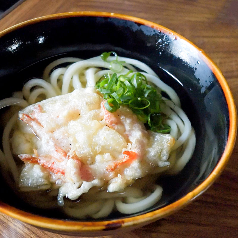 かき揚げうどん（うどん小+えび天）(三谷製麺 )