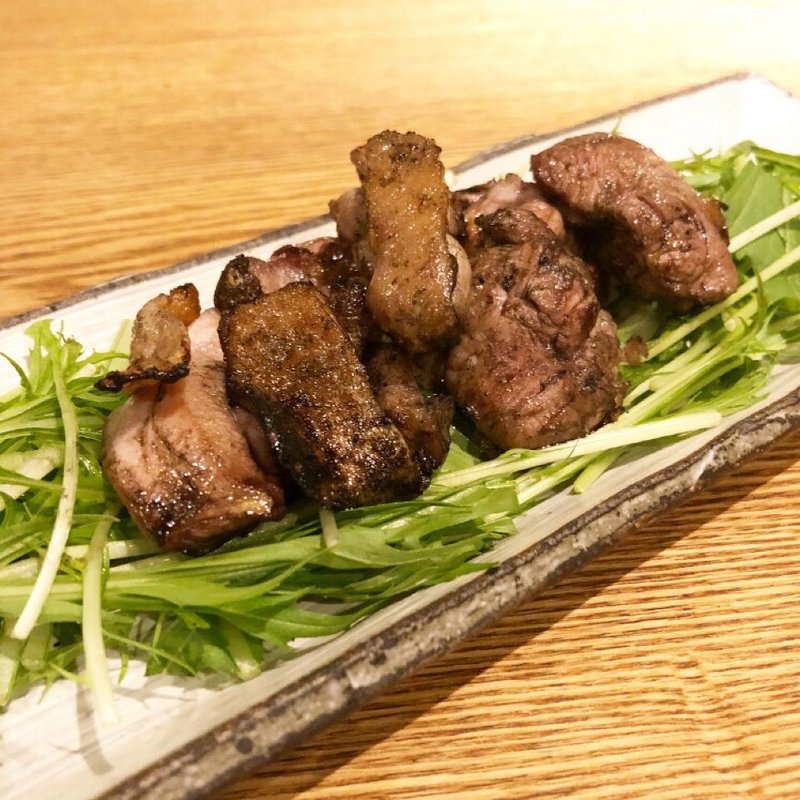 鶏ハラミの炭火炙り焼き(炭火串焼とりと 河原町三条店)