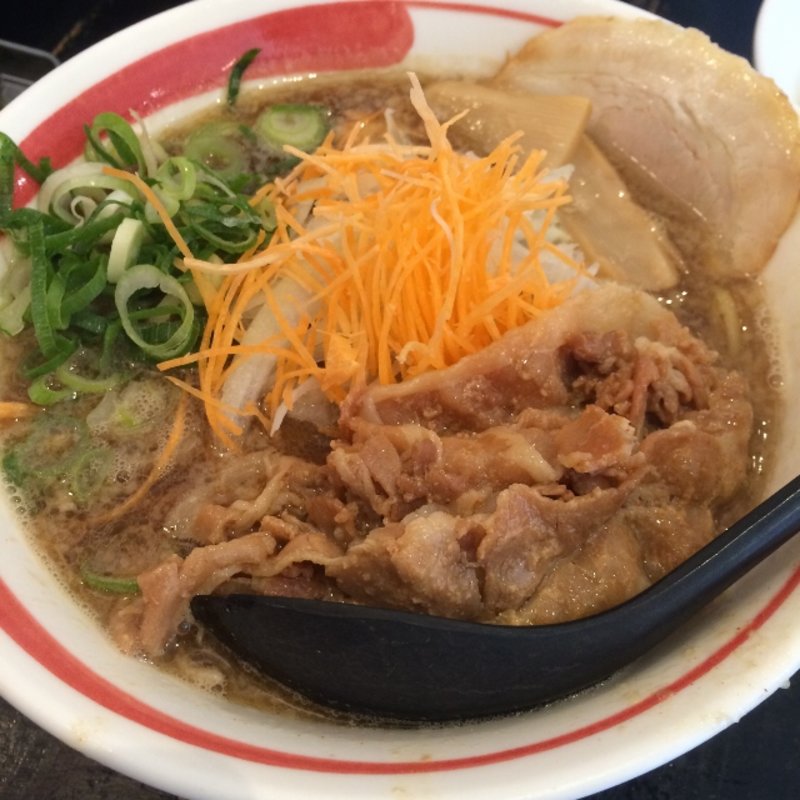 まる徳ラーメン並(まる徳ラーメン)