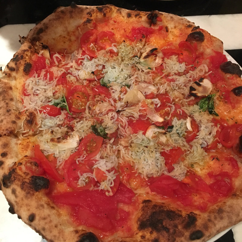 しらすのピザ(Pizzeria CUORERUDINO)
