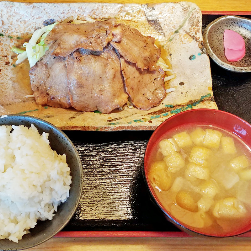 網焼き 牛たん定食(六本木三丁目酒場 少々)