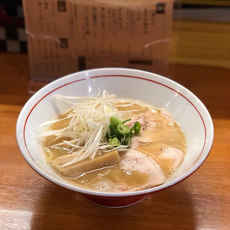 薩摩知覧鶏白湯らあめん(醤油と貝と麺 そして人と夢 )
