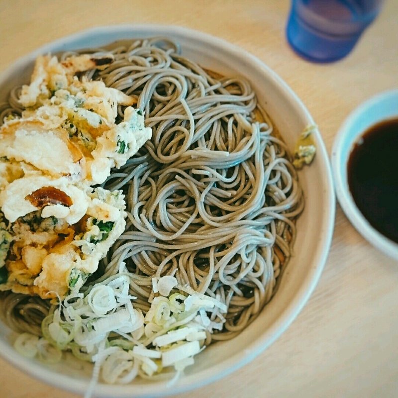 冷やし天ぷらそば(越後十日町そば がんぎ 新川一丁目店)